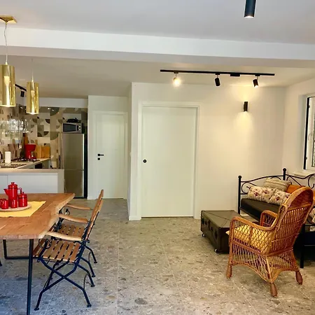 Leisure Vacation Villa *